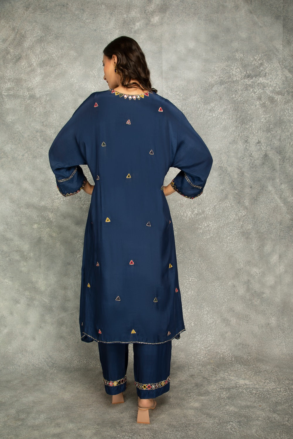 Blue High Low Low Mirror Work Kaftaan Set