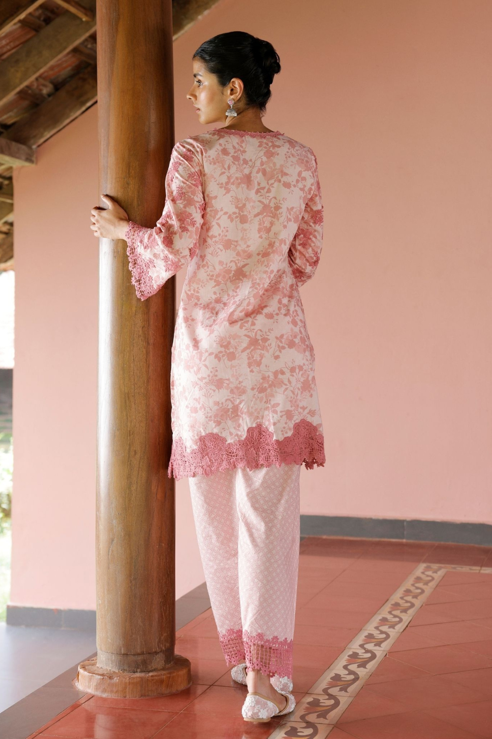 Yamya Kurta Set