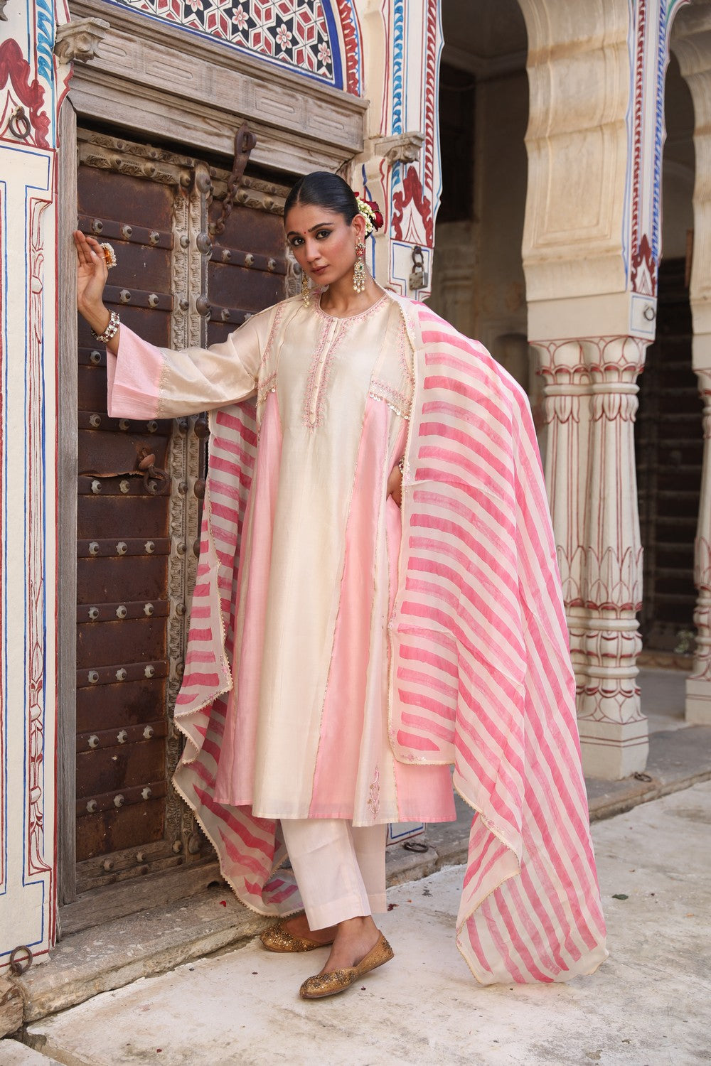Mishthi suit