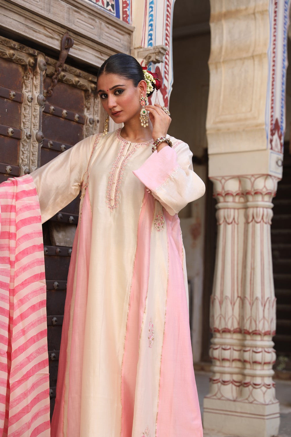 Mishthi suit