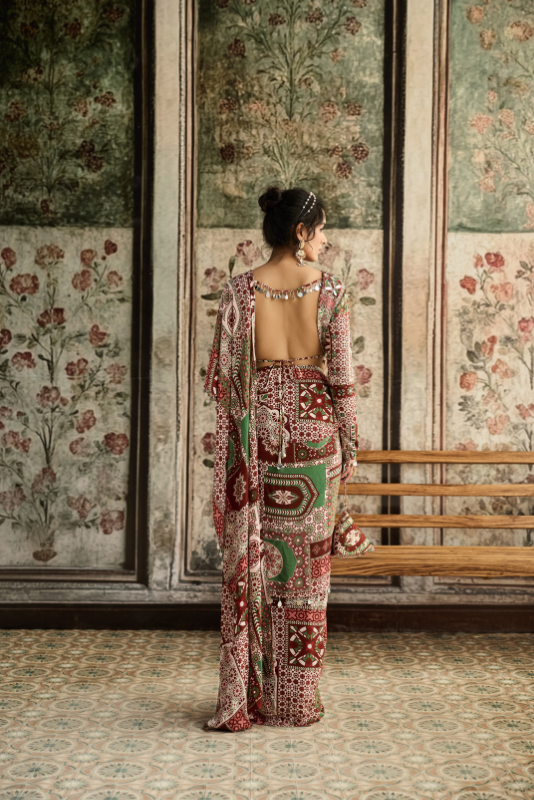 SAGE-MAROON PRINT AND HIGHLIGHTED DHOTI SAREE SET