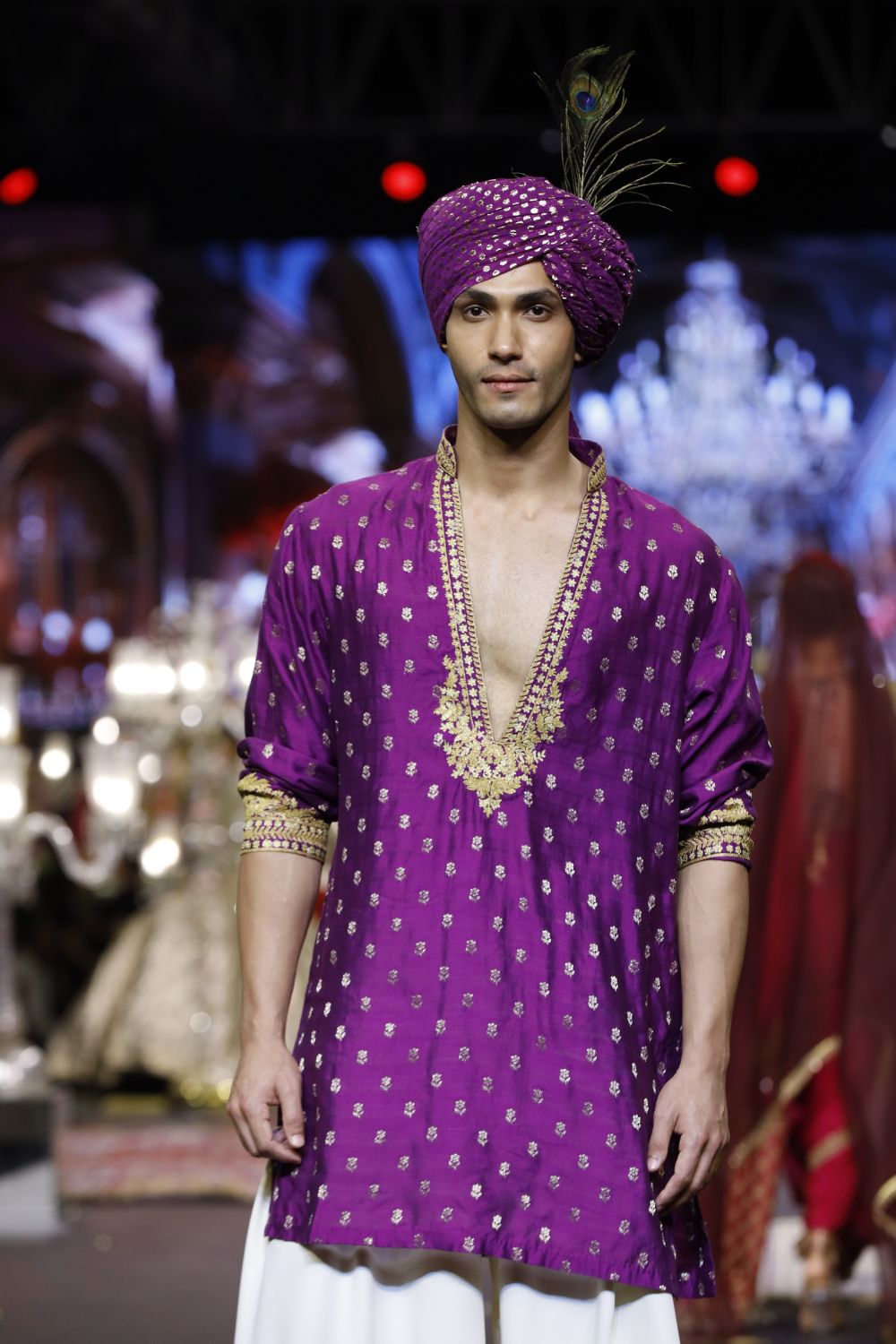 Rehzaar Amethyst Kurta Set