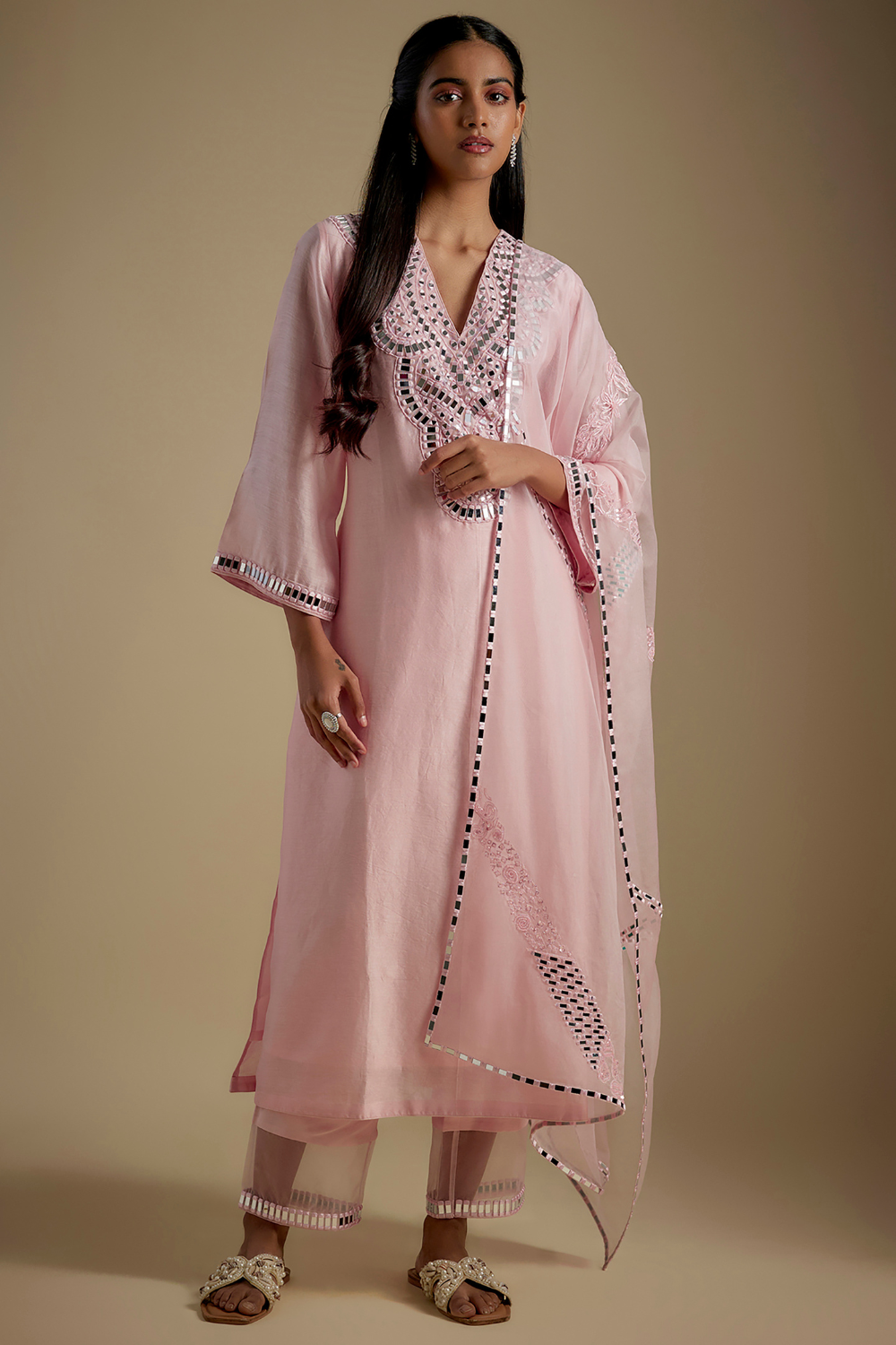 Runique Kurti Set