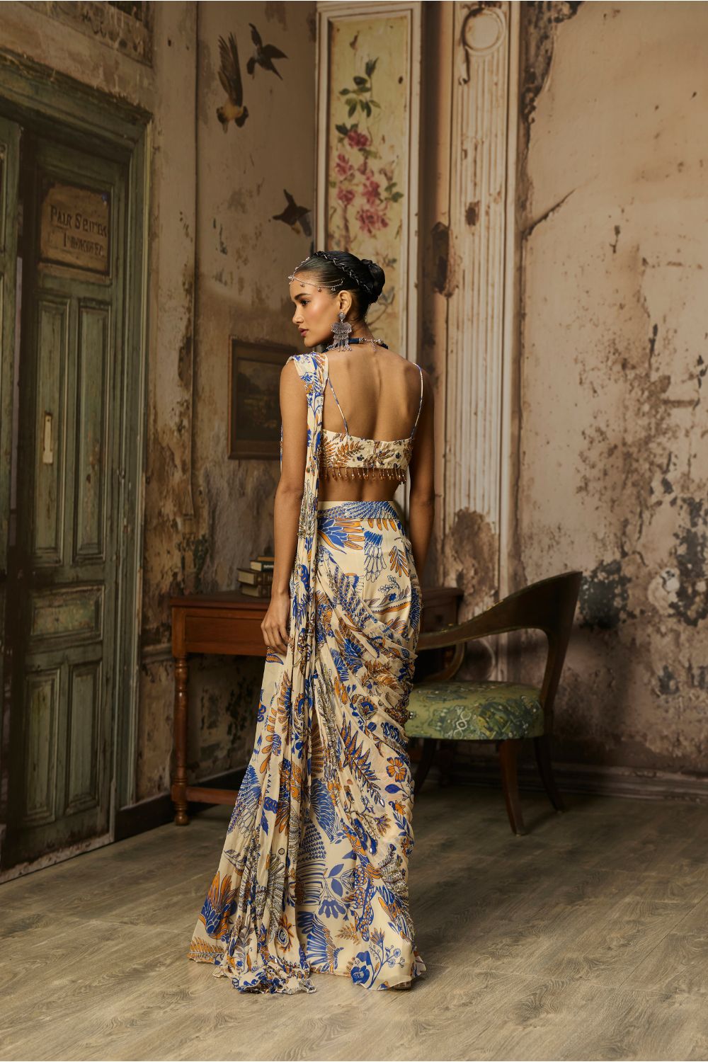IVORY PRINTED AND HIGHLIGHTED SHARARA PANTS SAREE SET