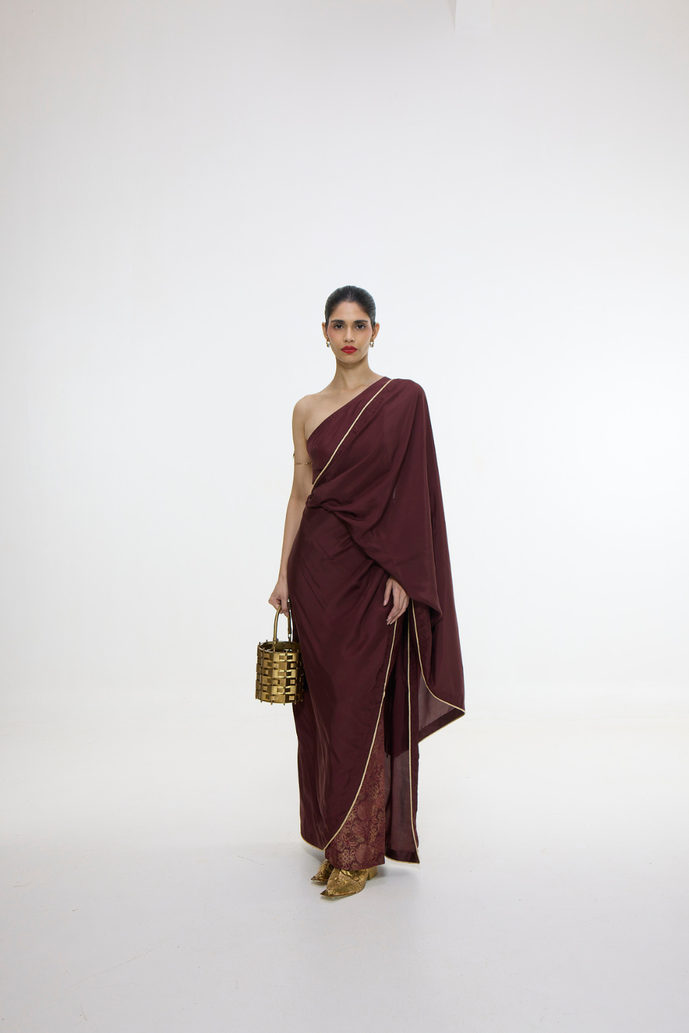 Pre Draped Handwoven Chestnut Mashroo Silk Saree