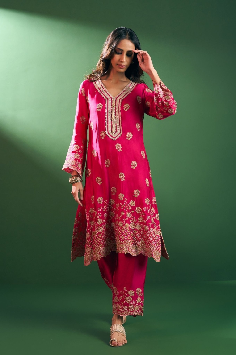 Dira Cupro Satin Fuschia Kurta Set