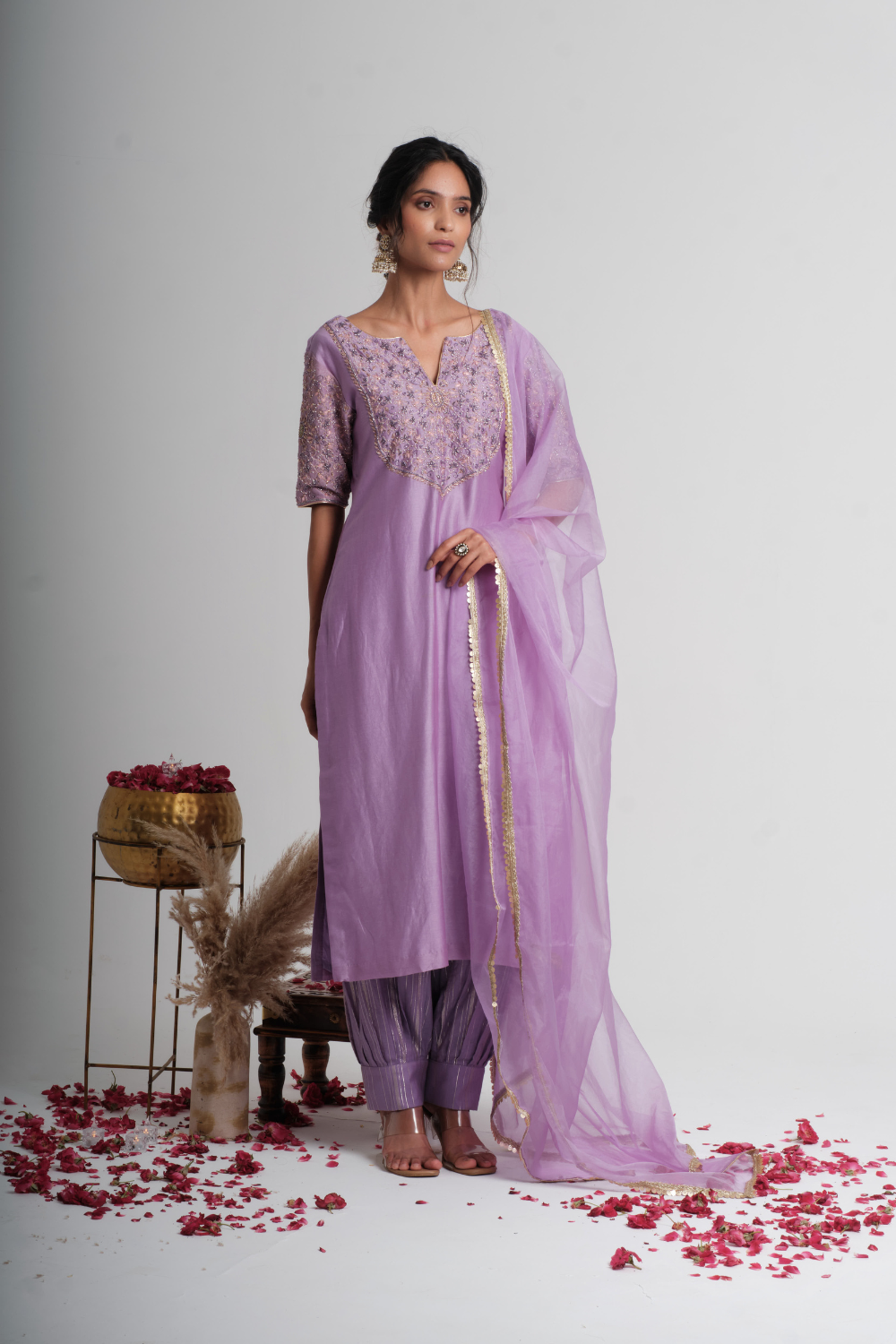 Abha farshi salwar set