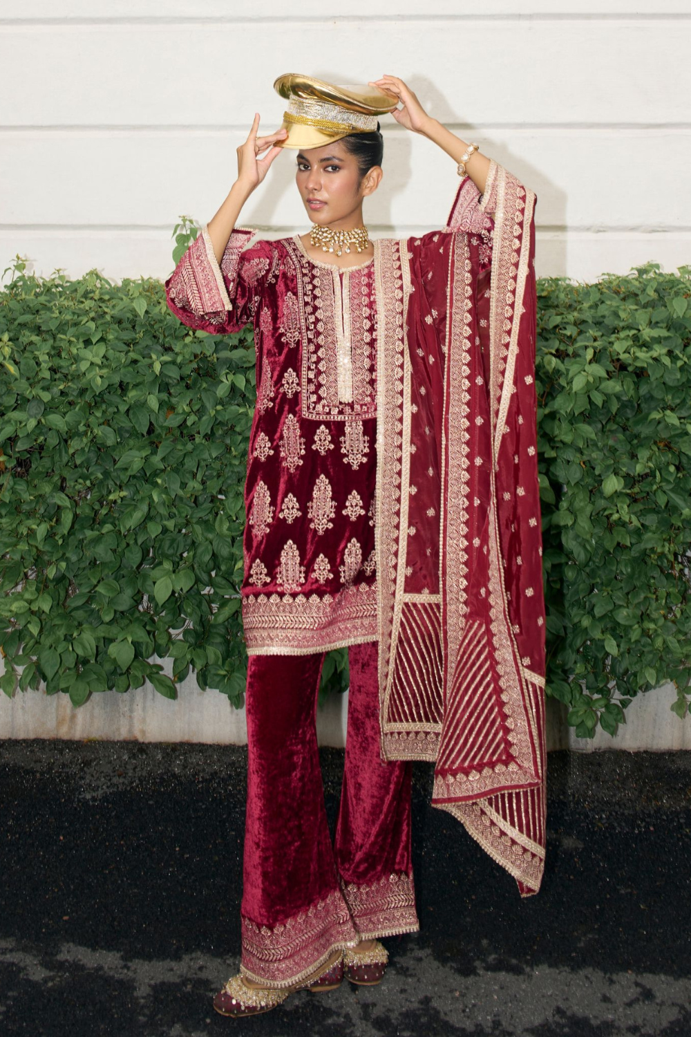 Velvet Sargam Wine Kurta Set With Viscose Glass OrganzaWine Sargam Dupatta