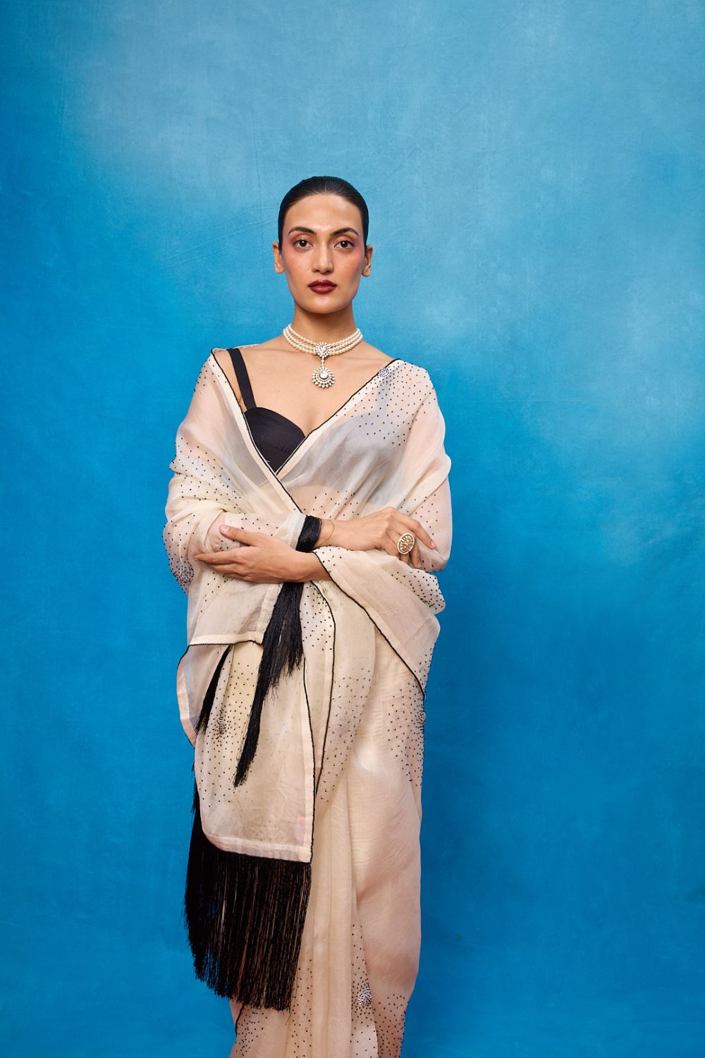 Handwoven Off-white Kora Banarasi Saree