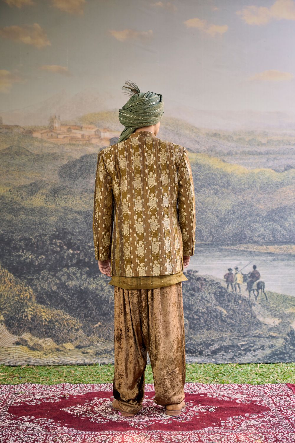 Zarvika Brocade Bundi Set