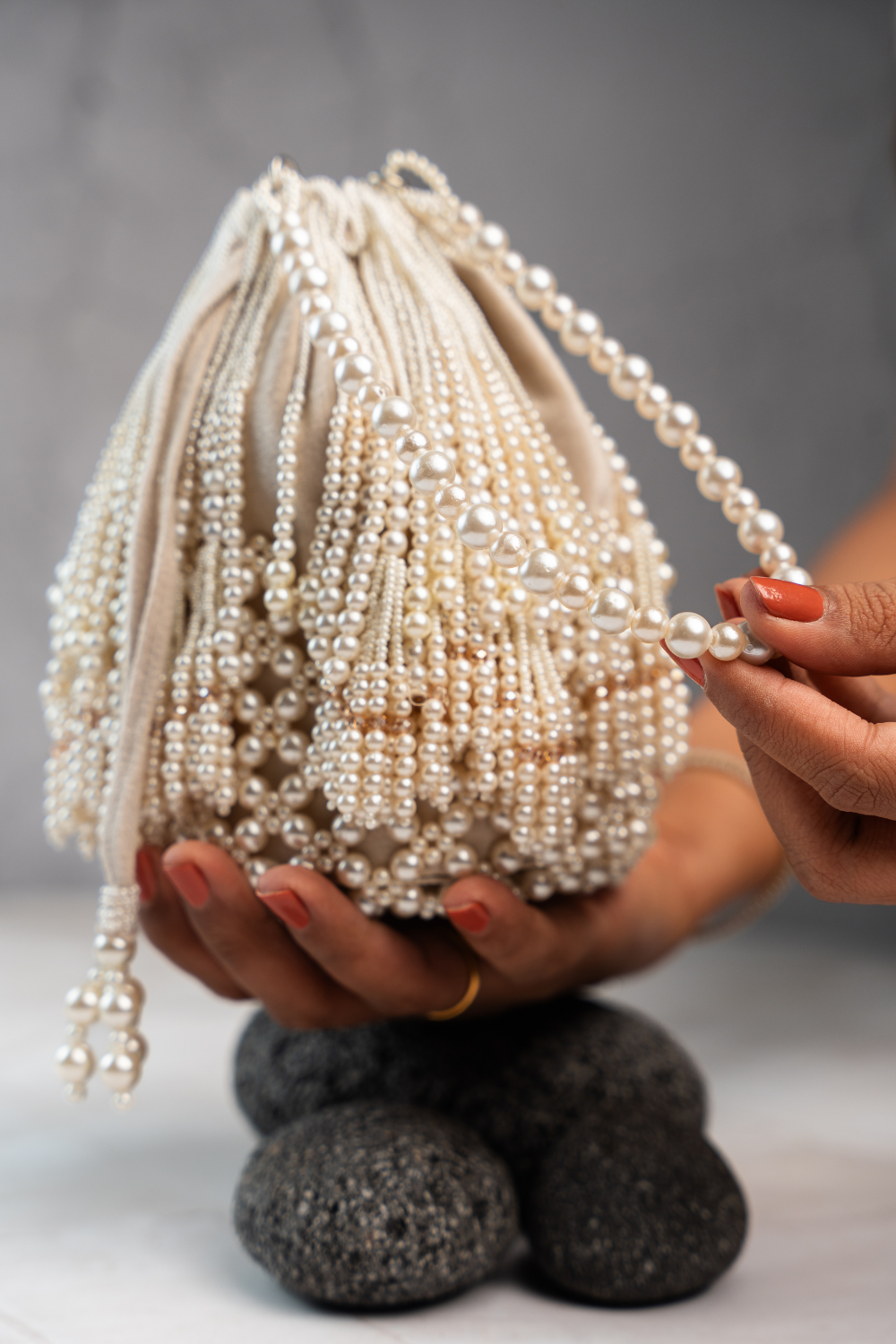 Raindrops Pearl Tassel