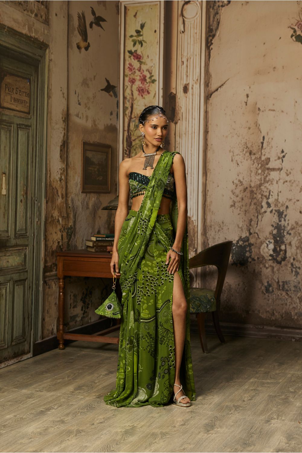 PEAR GREEN PRINTED AND HIGHLIGHTED PRE-DRAPED SLIT SKIRT SAREE SET