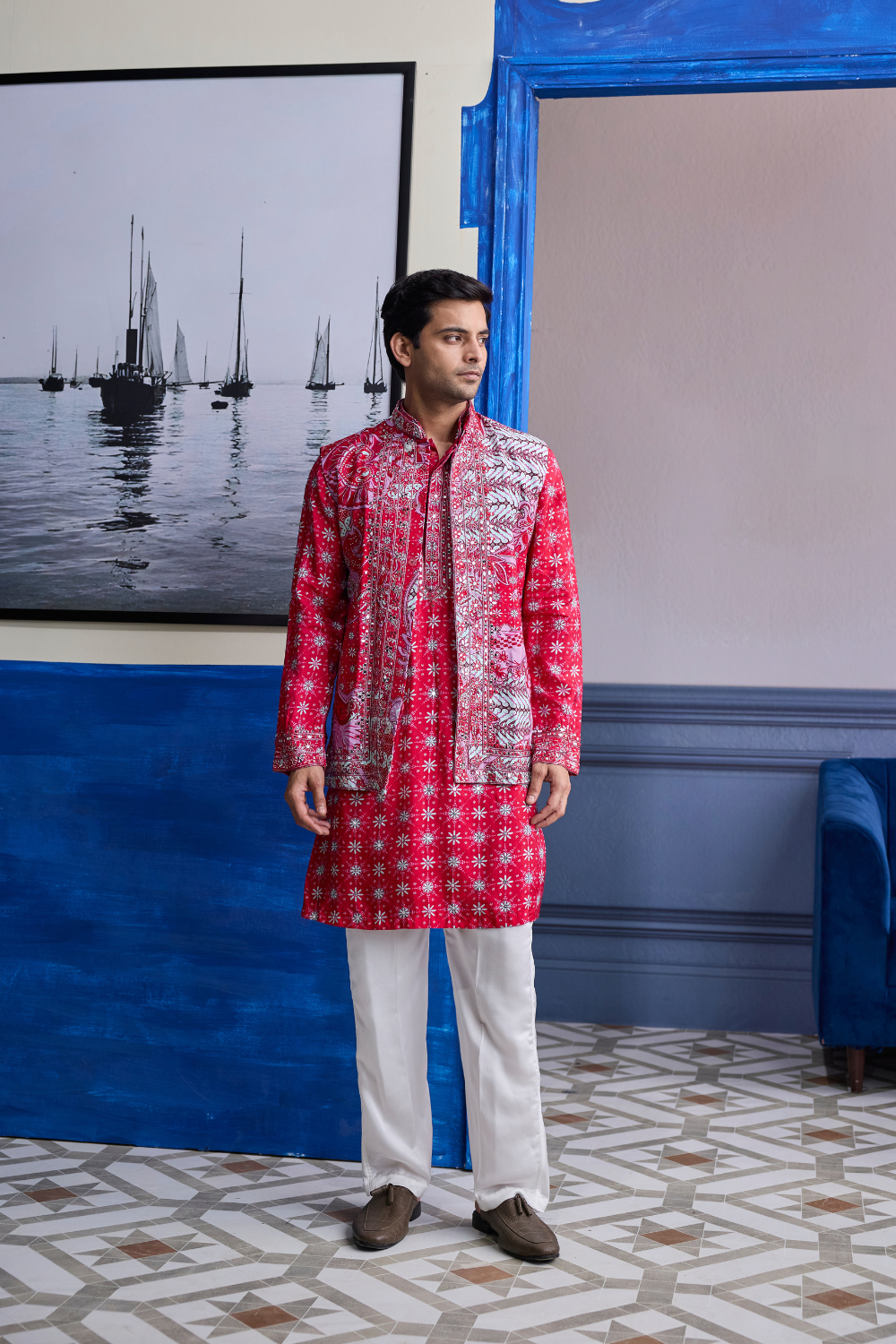 RED PRINT HIGHLIGHTED KURTA WITH PRINT EMBROIDERED BUNDI AND IVORY PANTS