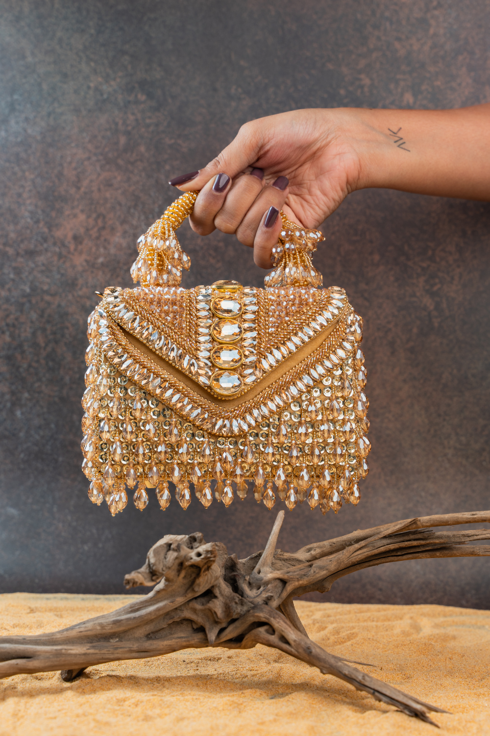 Chevron Crystal Kasse Gold