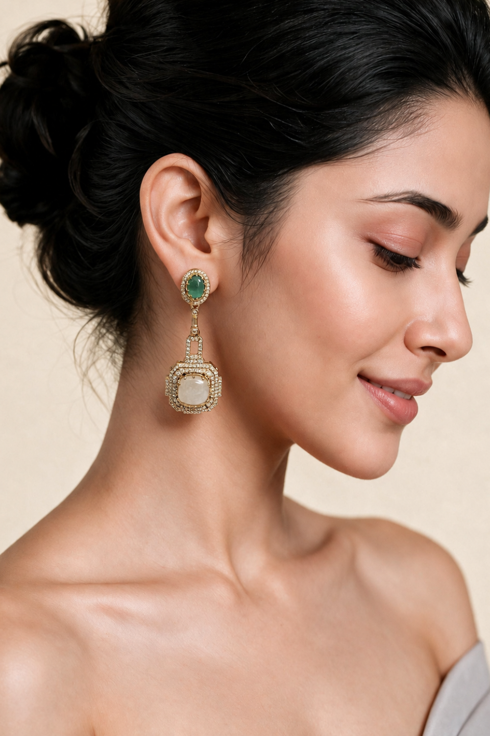 Emerald Green & Ivory Semi-Precious Statement Earrings