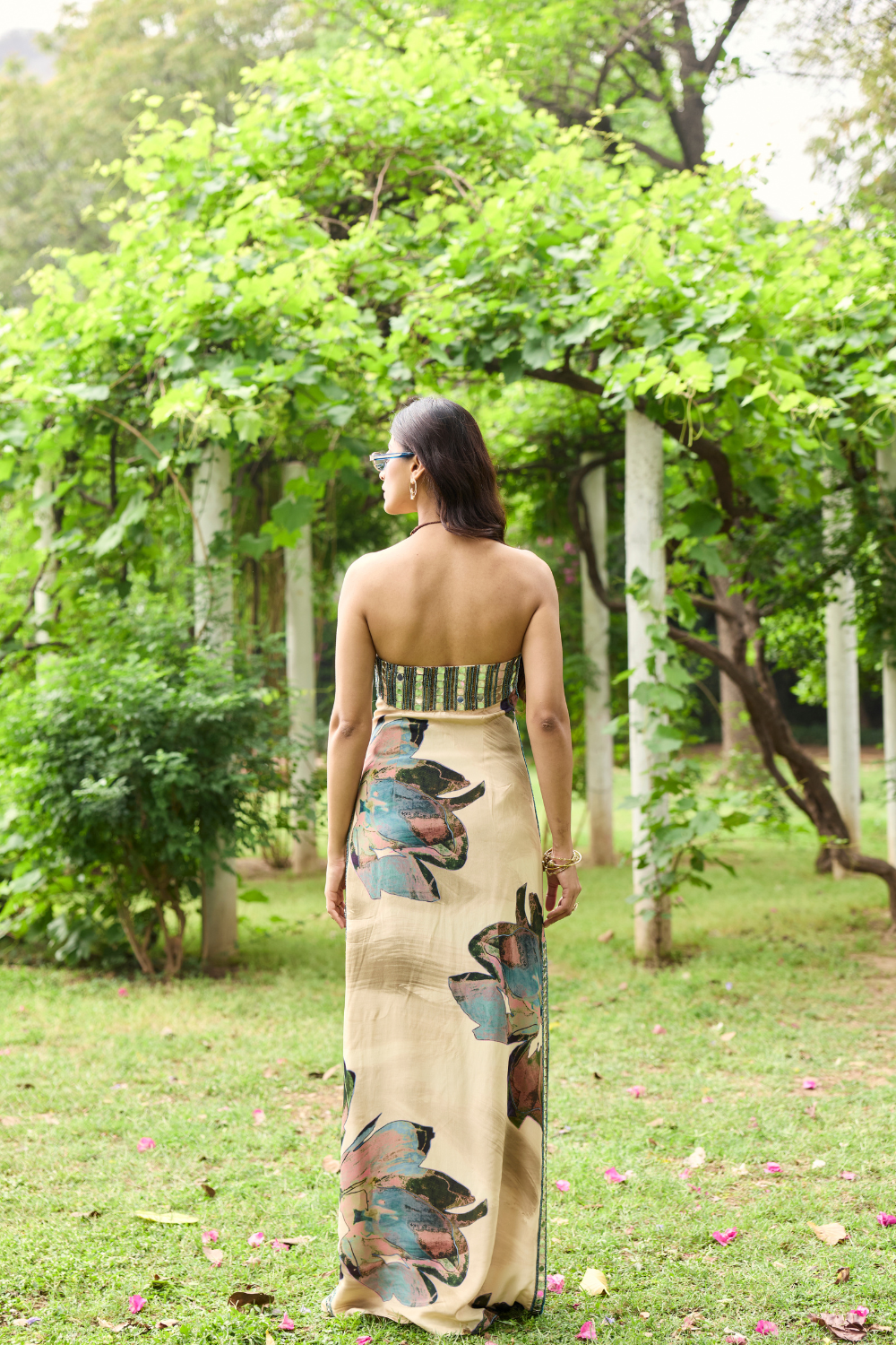 BEIGE FLORAL SLIT DRESS