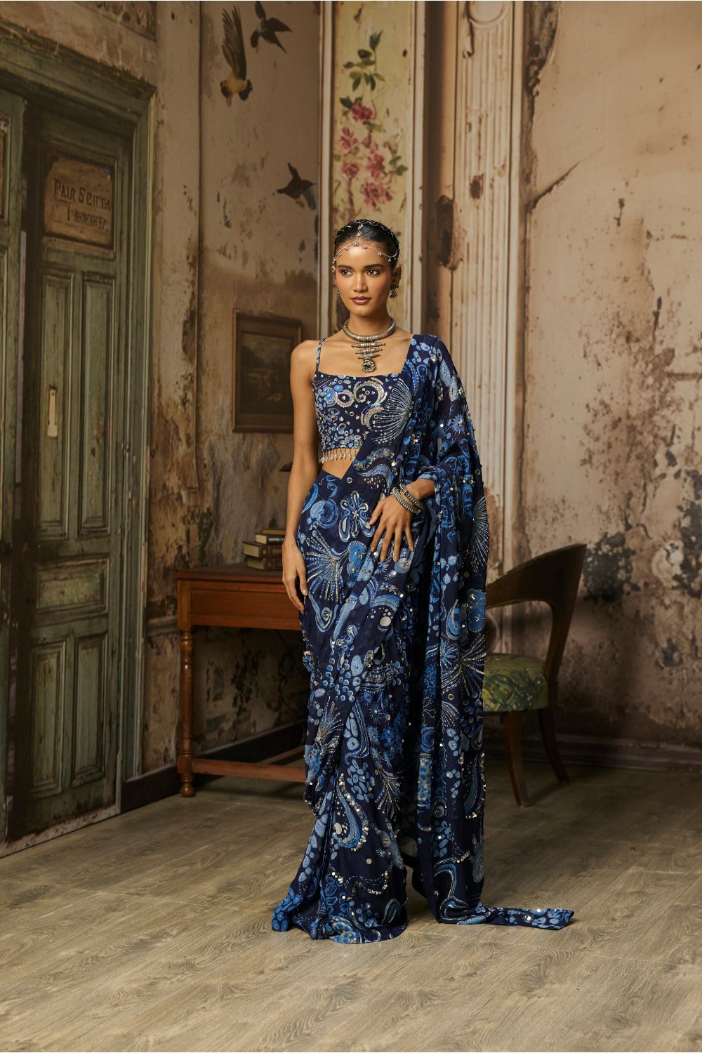 NAVY BLUE PRINTED AND HIGHLIGHTED CLASSIC SAREE SET