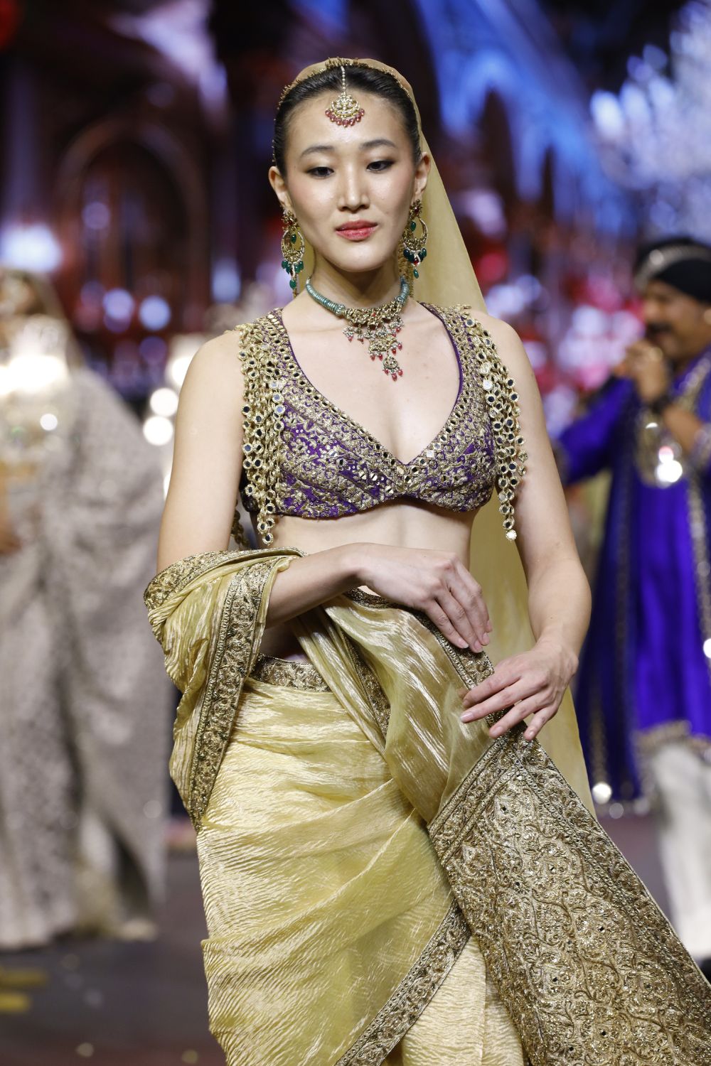 Pehrang Saree Set