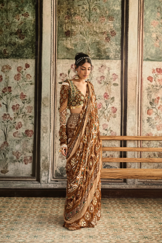 CARAMEL PRINT AND HIGHLIGHTED PLUNGE NECK BLOUSE WITH SHARARA SAREE SET