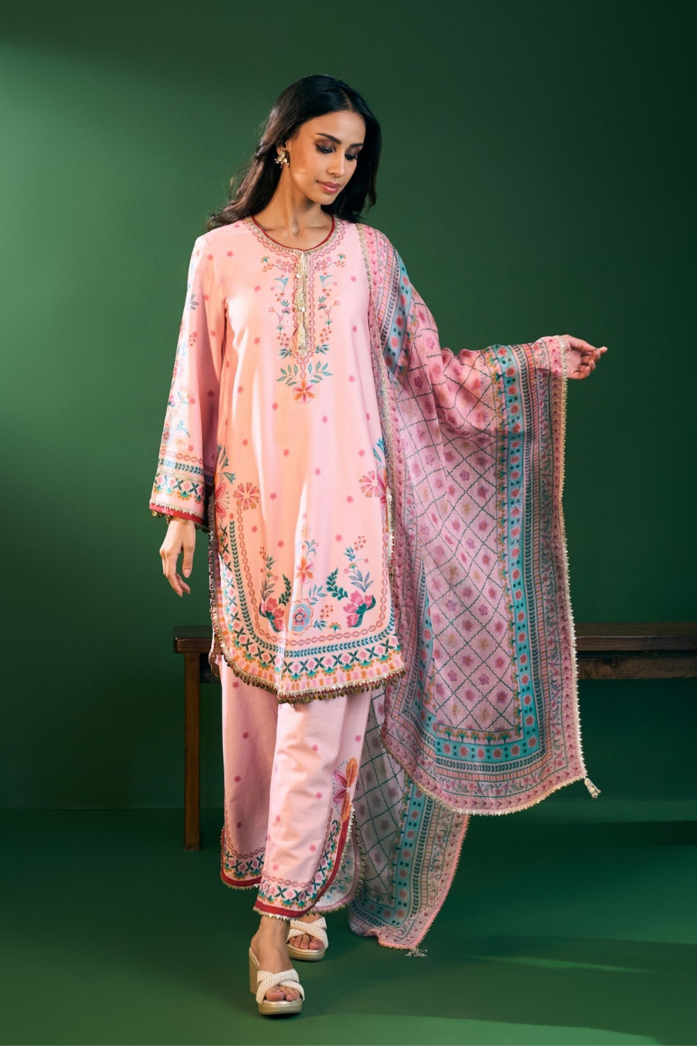 Omira Pima Satin Printed Pink Kurta Set
