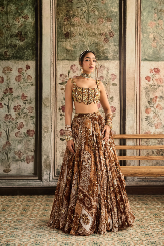 CARAMEL PRINT AND HIGHLIGHTED SCALLOP BLOUSE LEHENGA SET