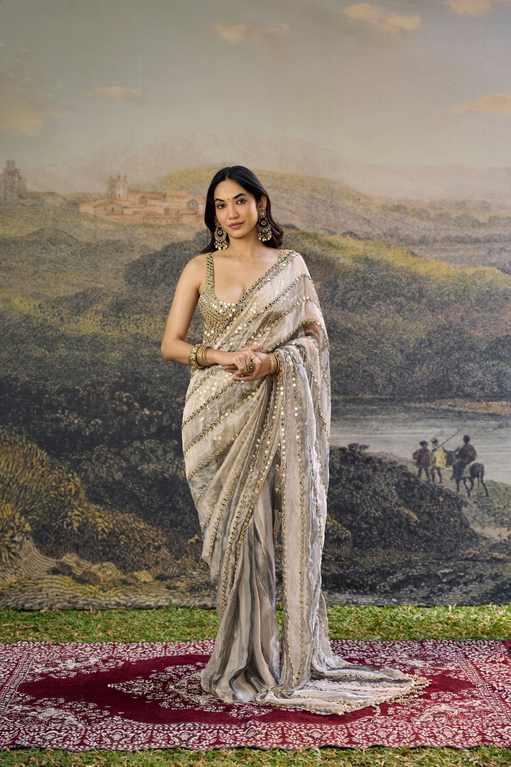 Avyra Saree Set