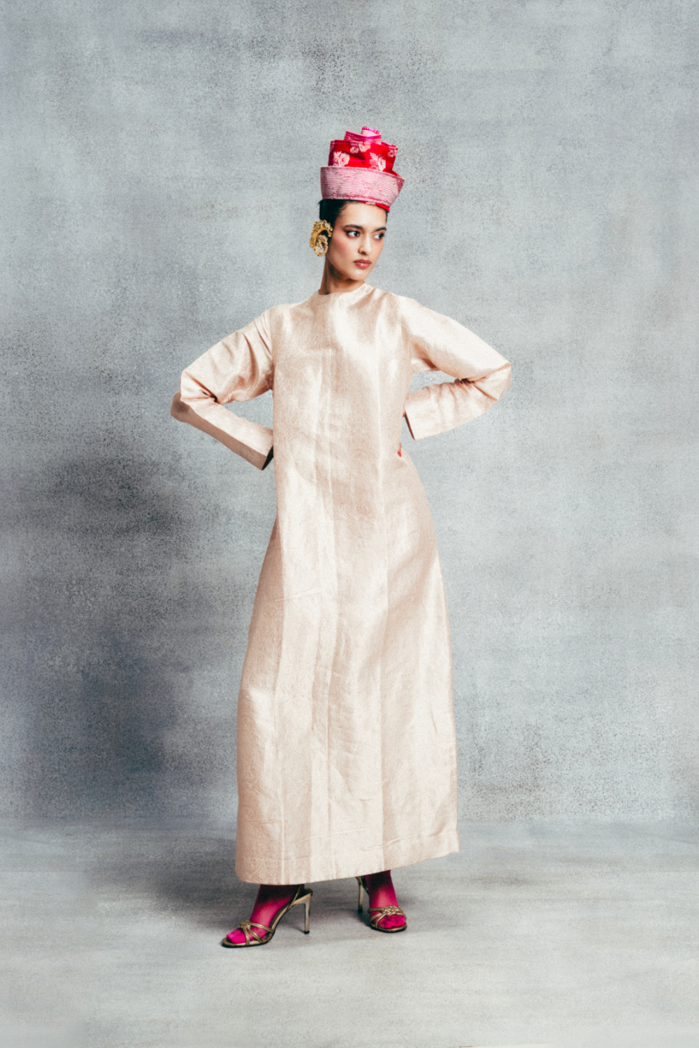 Handwoven Champagne Gold Banarasi Kaftan