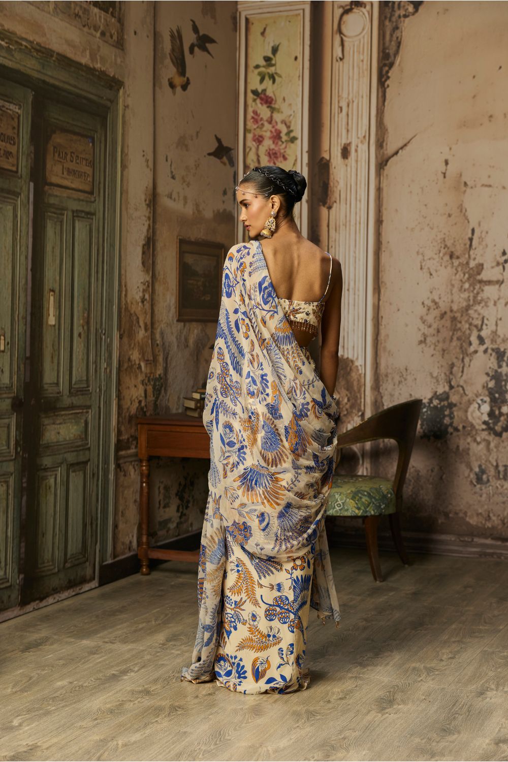 IVORY PRINTED AND HIGHLIGHTED SKIRT SET