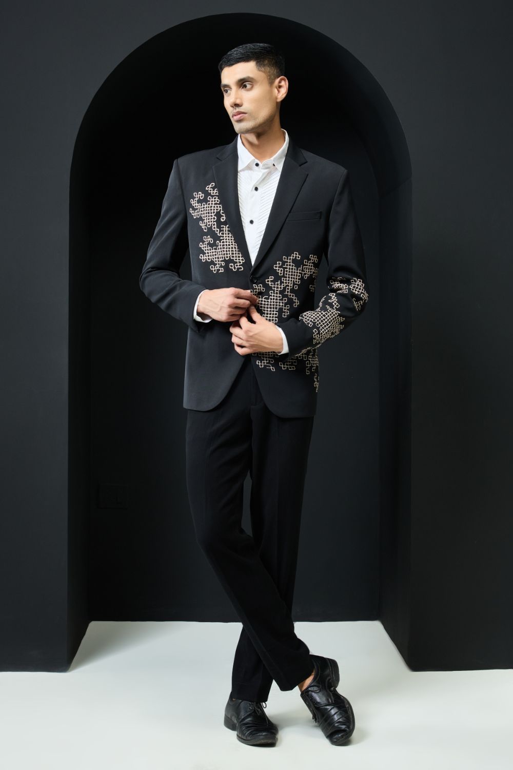 Black blazer detailing with thread work