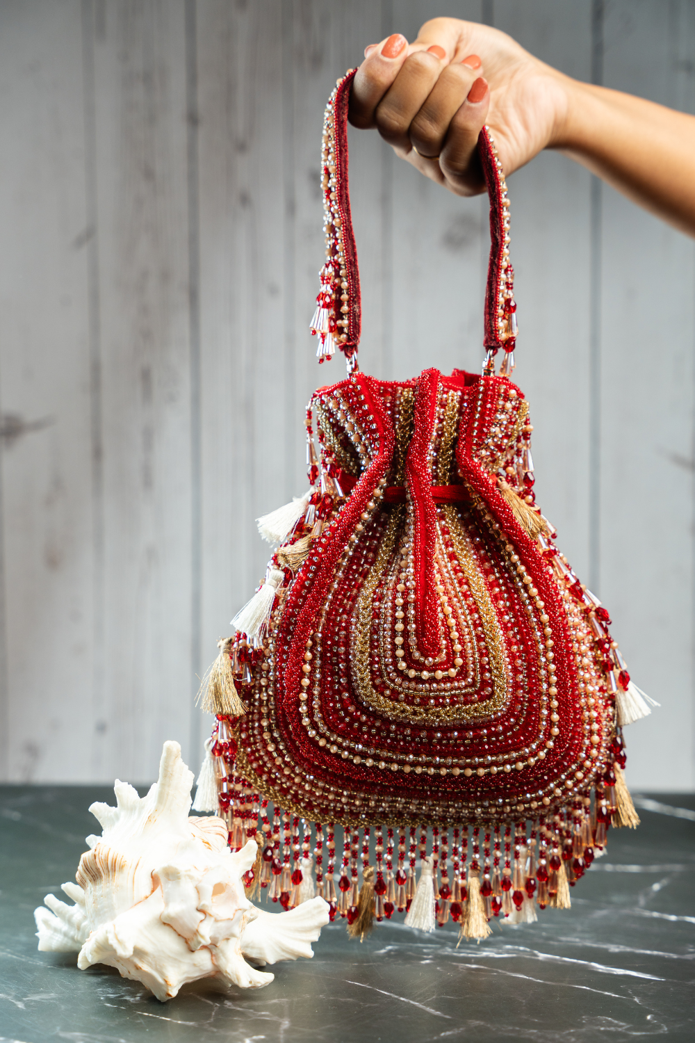 Baraq Scarlet Red