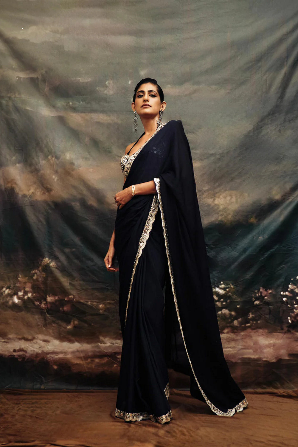 Kubbra Sait Saree