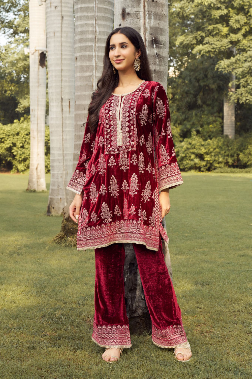 Velvet Sargam Wine Kurta Set With Viscose Glass OrganzaWine Sargam Dupatta