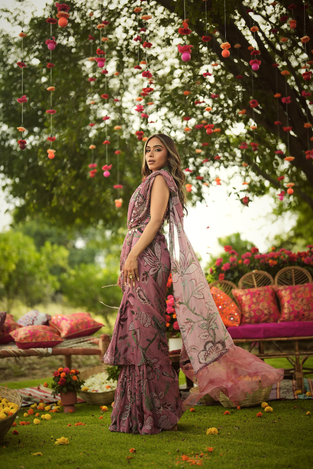 MOMINA