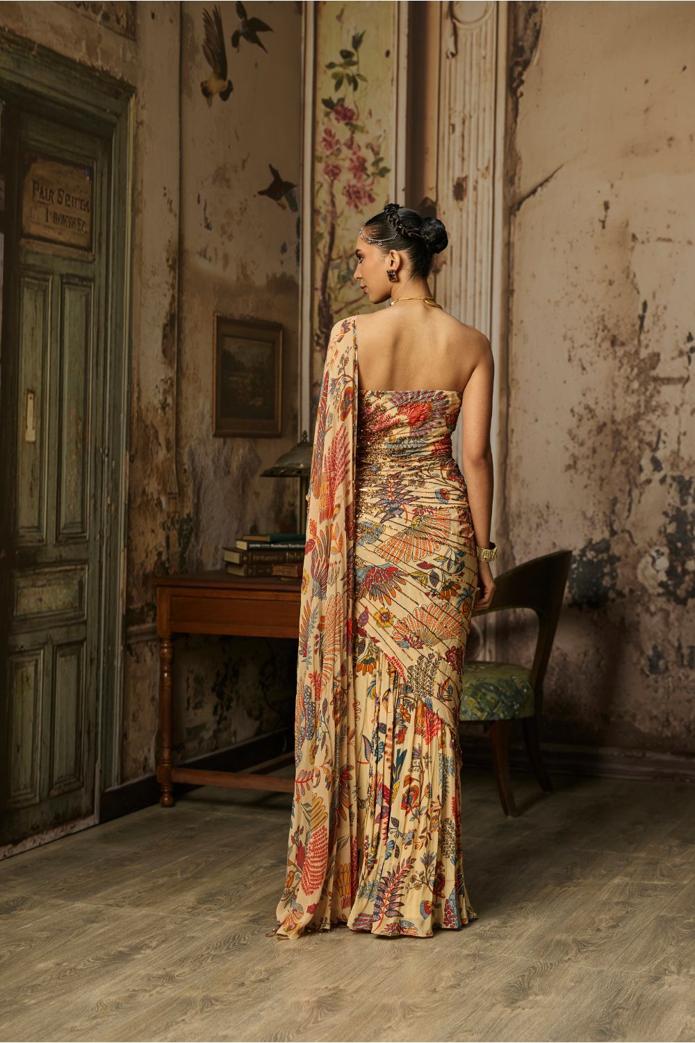 BEIGE PRINTED AND HIGHLIGTED DRAPE GOWN SAREET