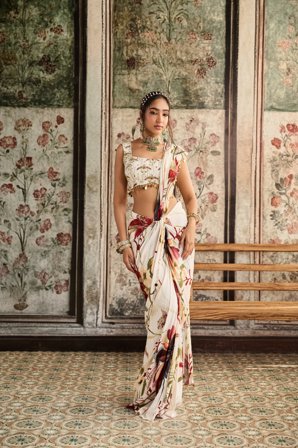 IVORY FLORAL PRINTED SKIRT SAREE SET