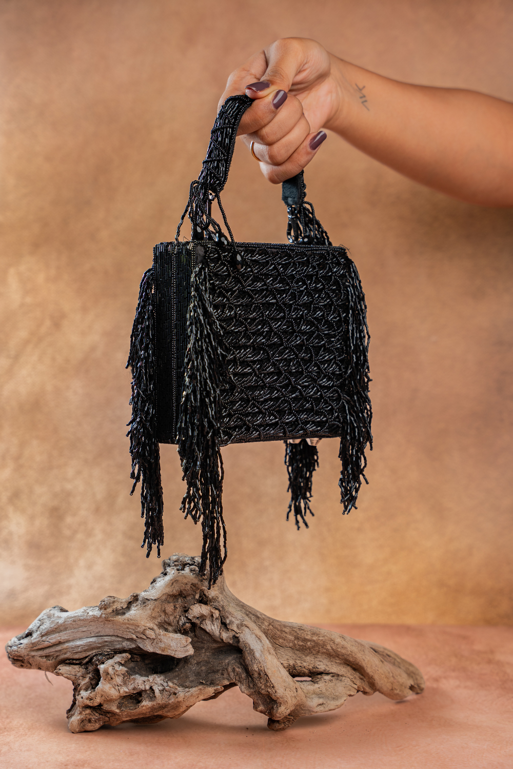 Weave Fringe Kasse Noir