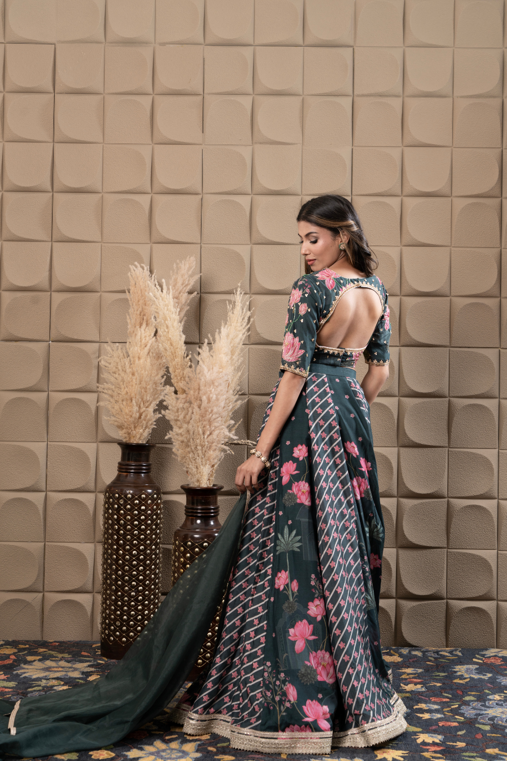 KALI LEHENGA