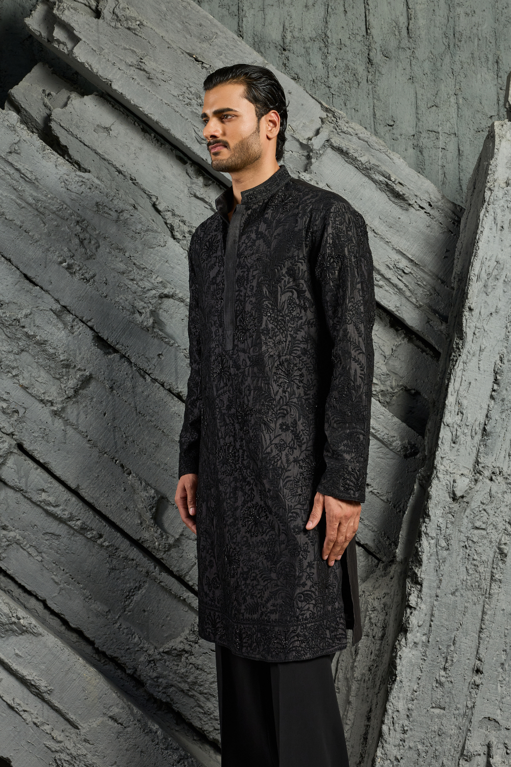 Sham Embroidered Kurta Set