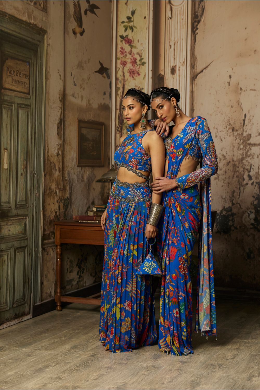 ELECTRIC BLUE PRINTED AND HIGHLIGHTED DHOTI SAREE