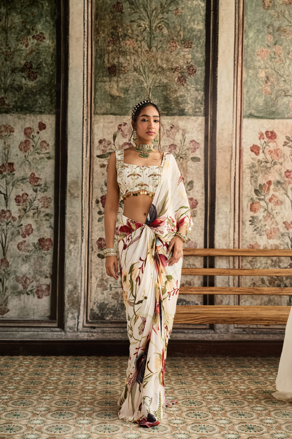 IVORY FLORAL PRINTED SKIRT SAREE SET