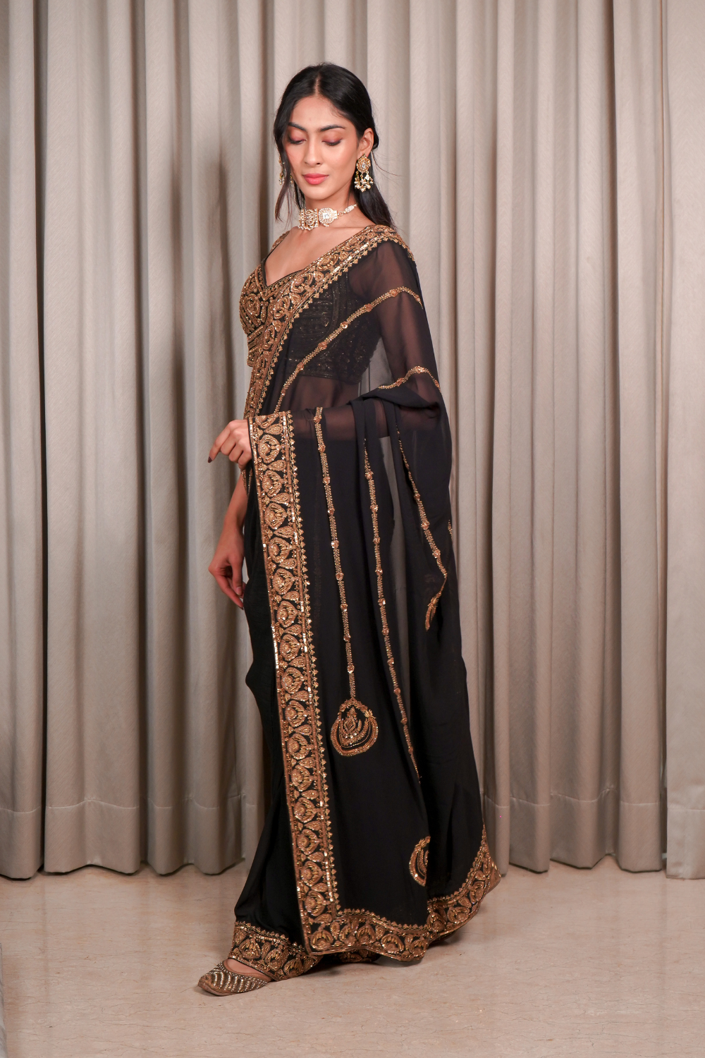 Black Saree Set