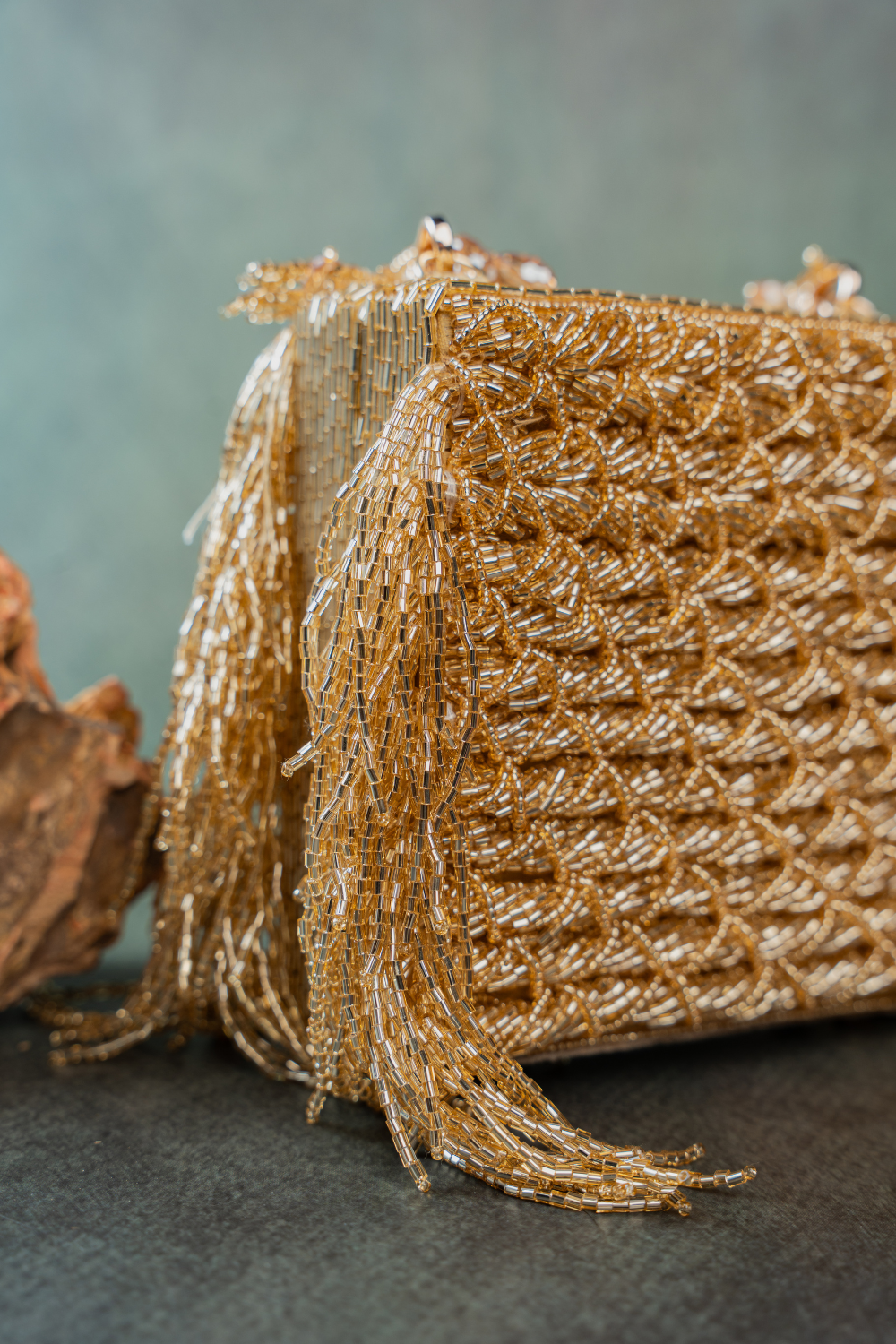 Weave Fringe Kasse Gold