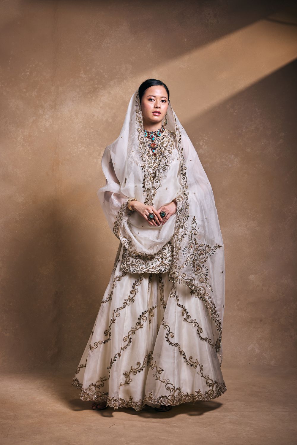 IVORY GHARARA SET
