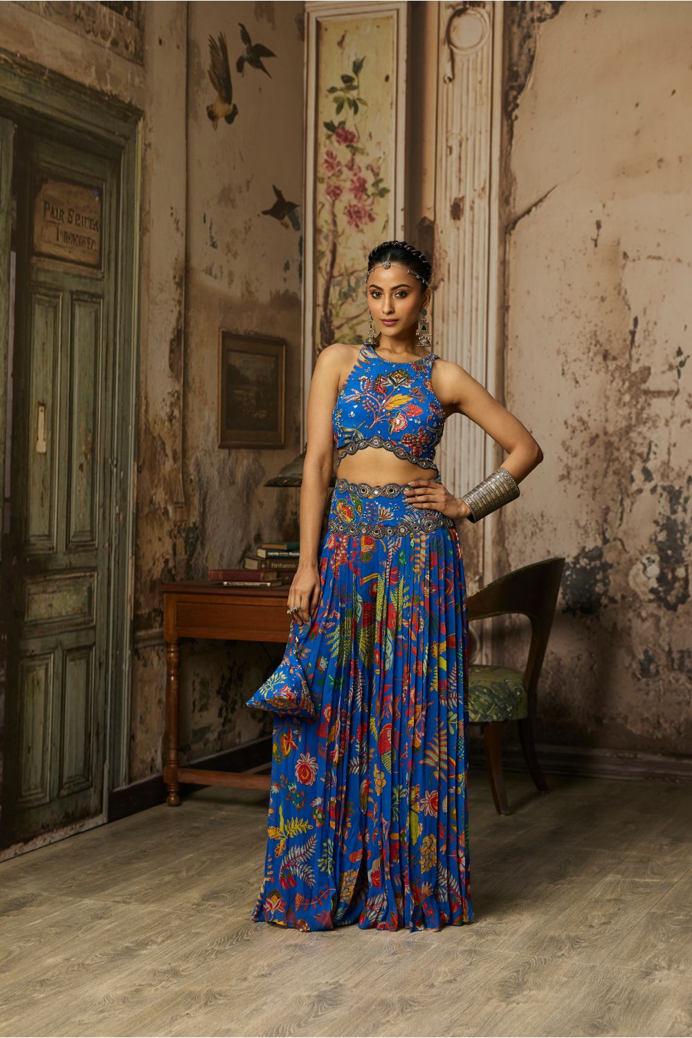 ELECTRIC BLUE PRINTED AND HIGHLIGHTED SHARARA SET