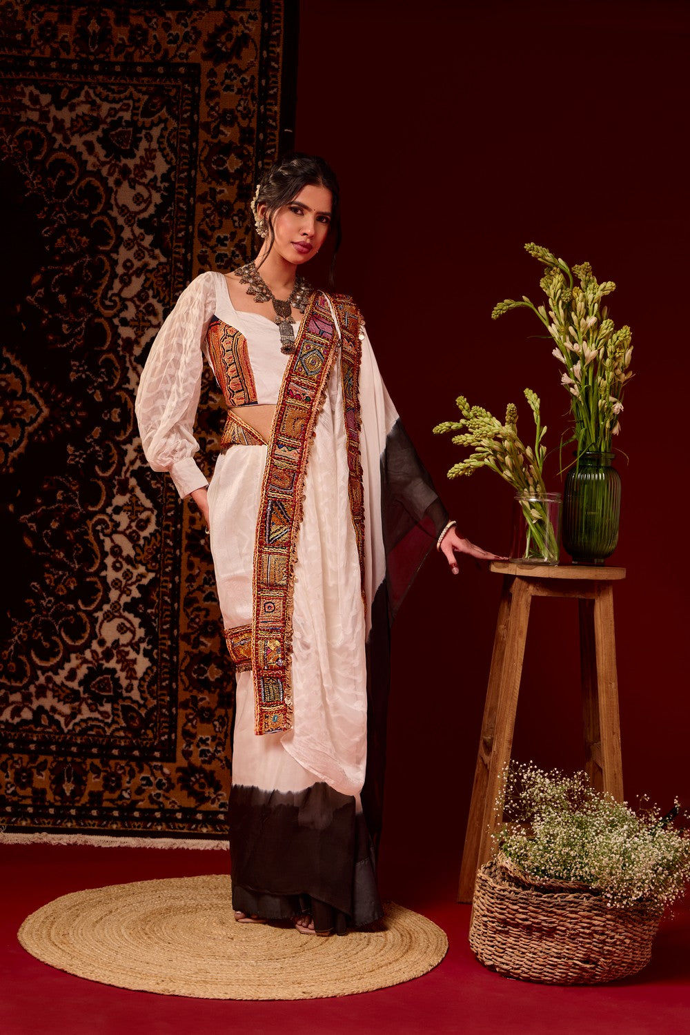 Black white saree set