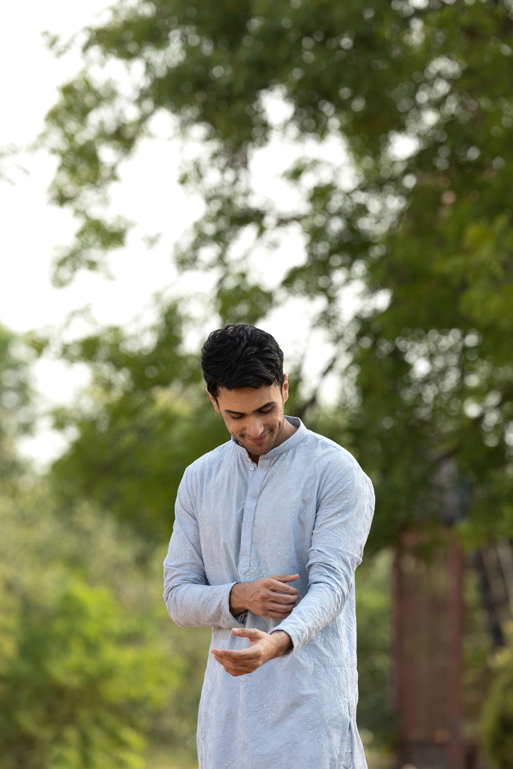 Men'S Blue Thread Work With Embroidery Kurta Set