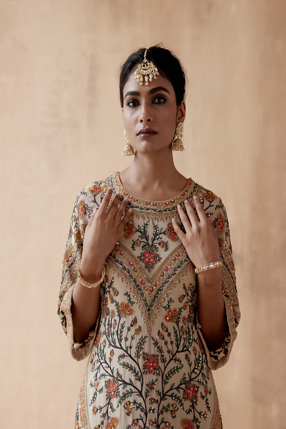 Ivory Kurta With Pants