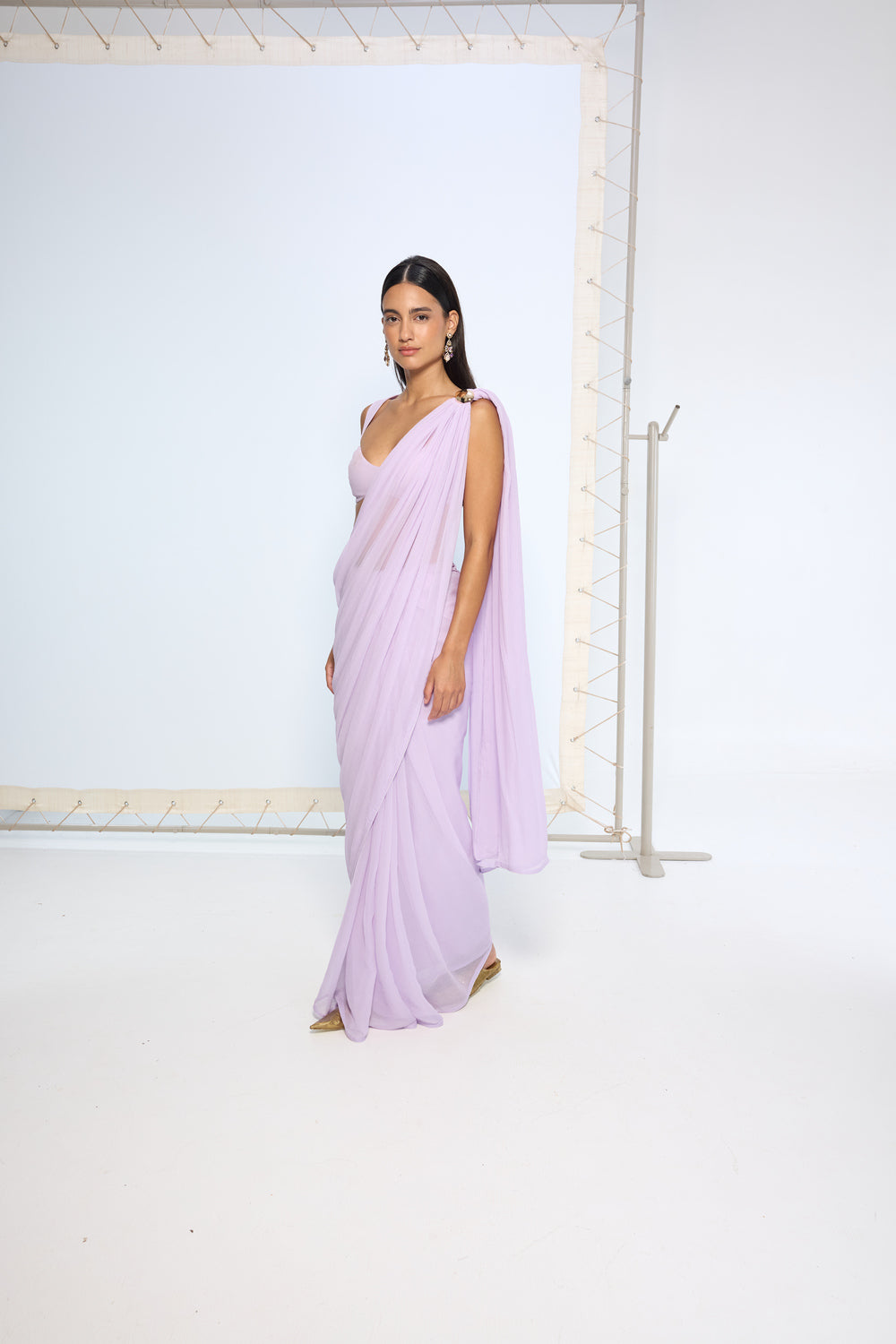 Lilac Brooch Saree