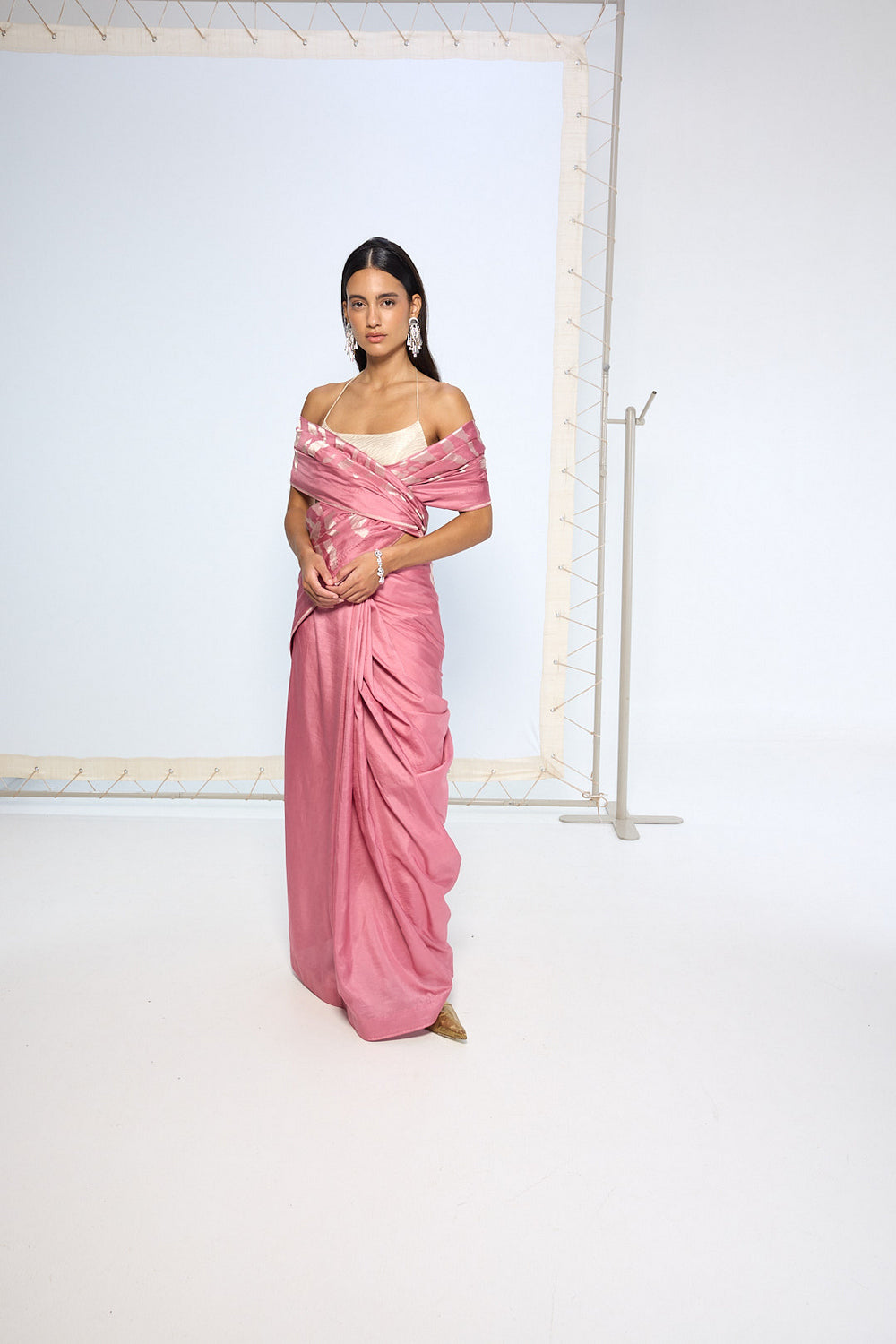 Handwoven Dusty Pink Silk Saree