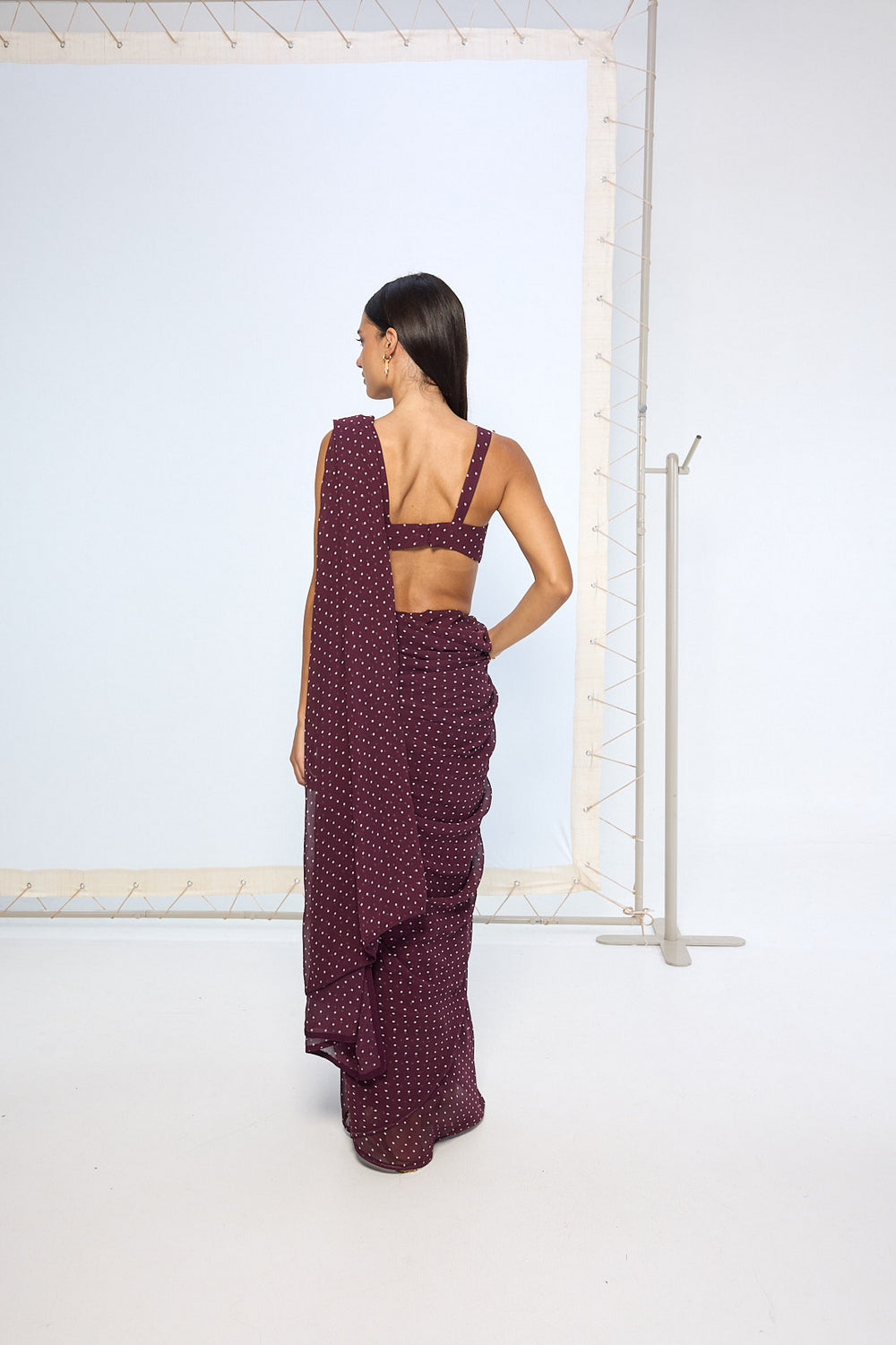 Maroon Movable Brooch Dotted saree